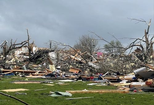 Extreme Tornado in Elkhorn, Nebraska